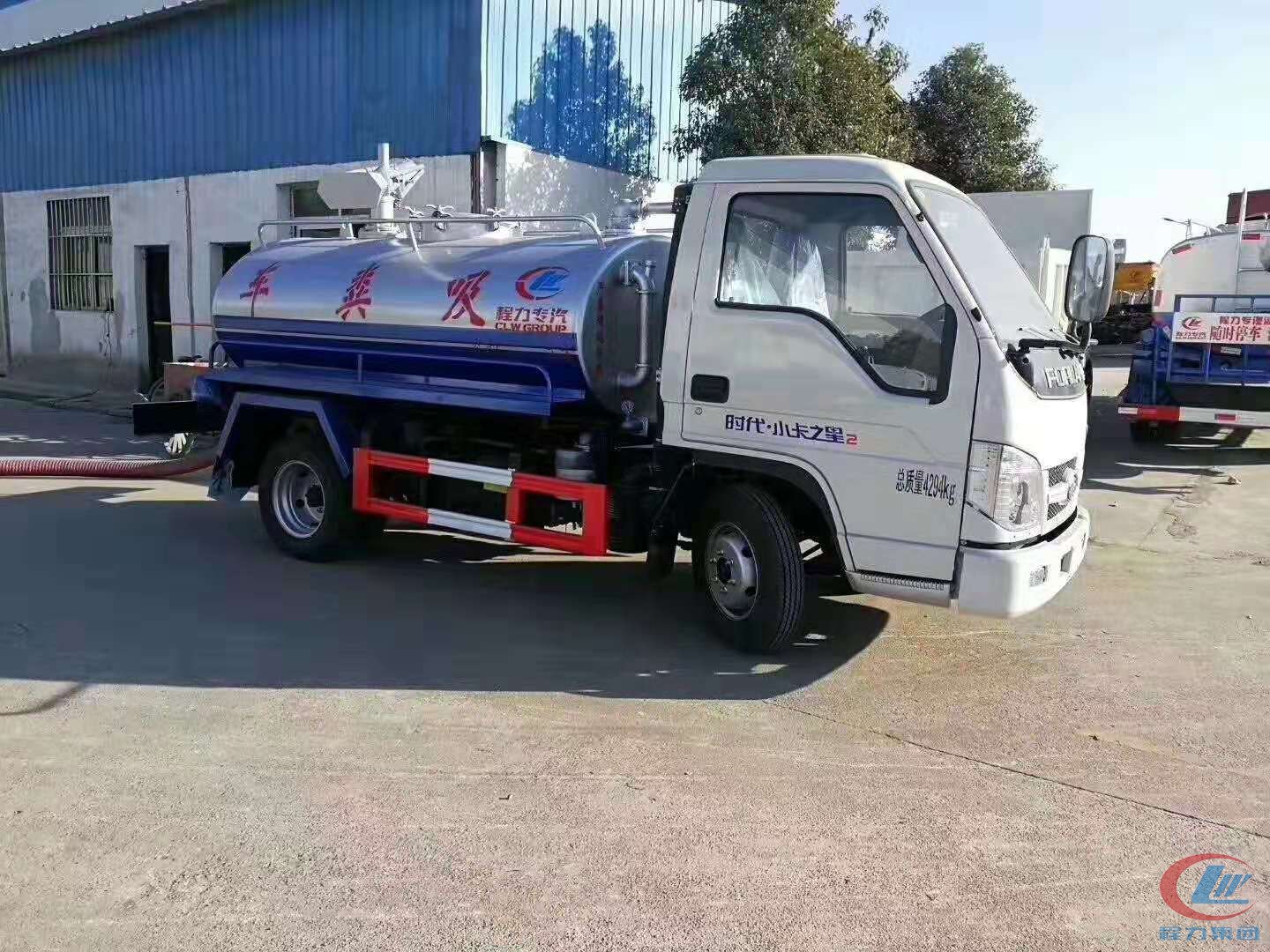 吸粪车